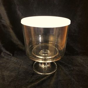 Brand New Pampered Chef Trifle Bowl